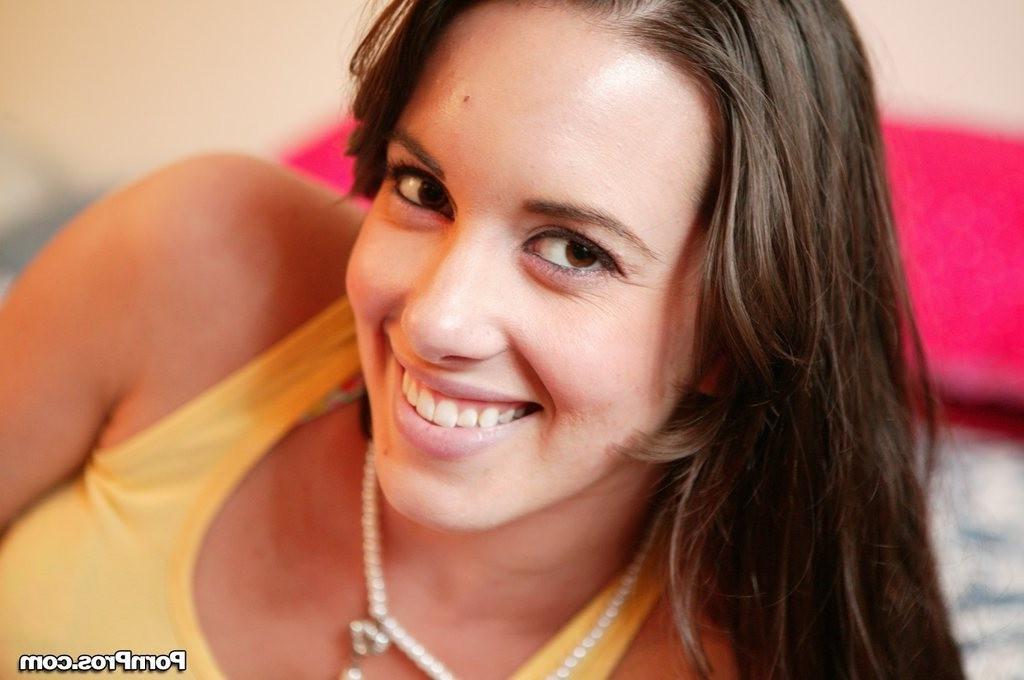 16P Bailey Bam loves to get tied up and fucked hard