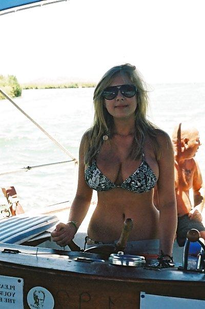 15P Big boobs in bikini 5