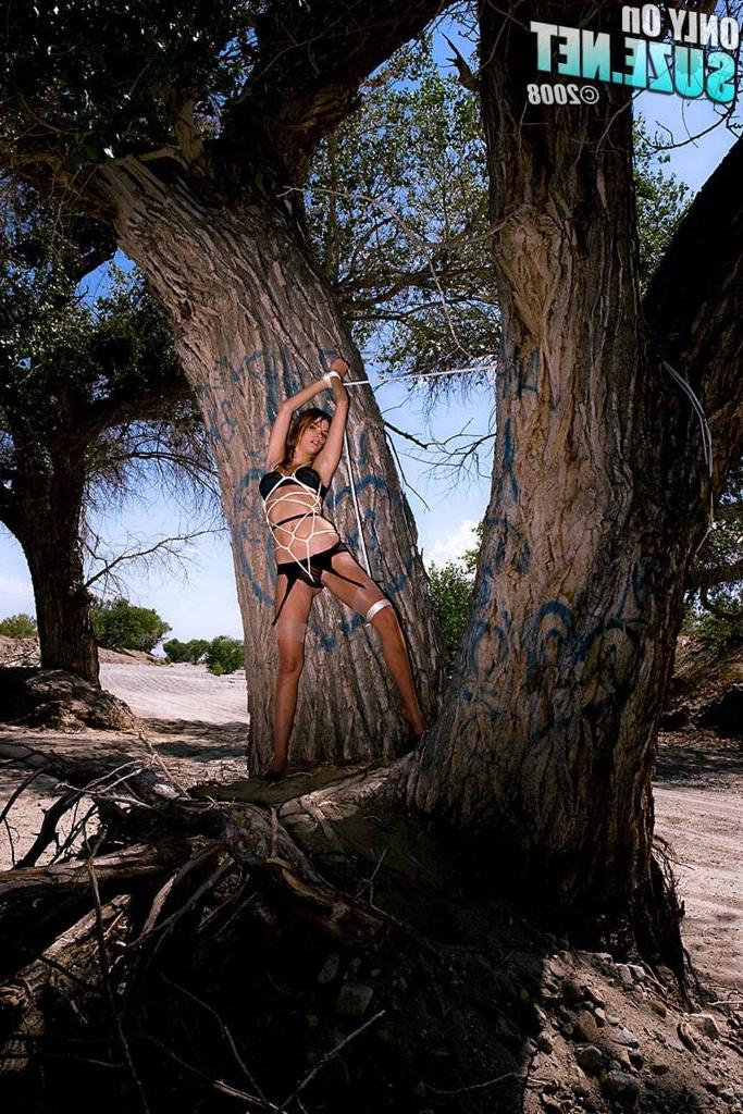 15P Brunette Meggan Mallone gets tied up in outdoors