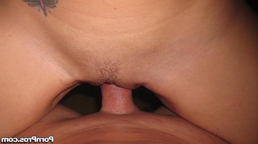 17P Cute amateur girlfriend has hot and kinky sex in homemade photos