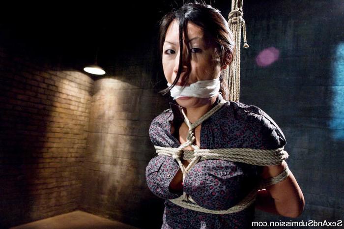 15P Dirty asian slave gets fucked by her aggressive master