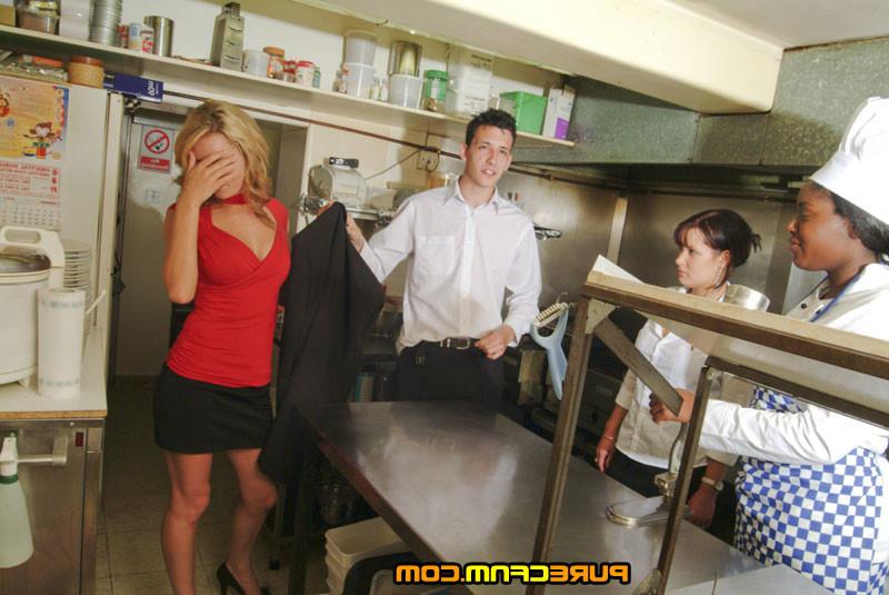 18P Two cooks force an unwilling customer to strip