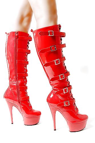 9P I love high boots !