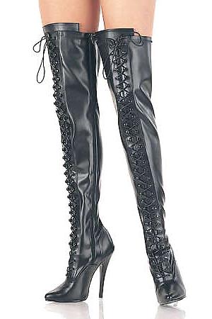 9P I love high boots !