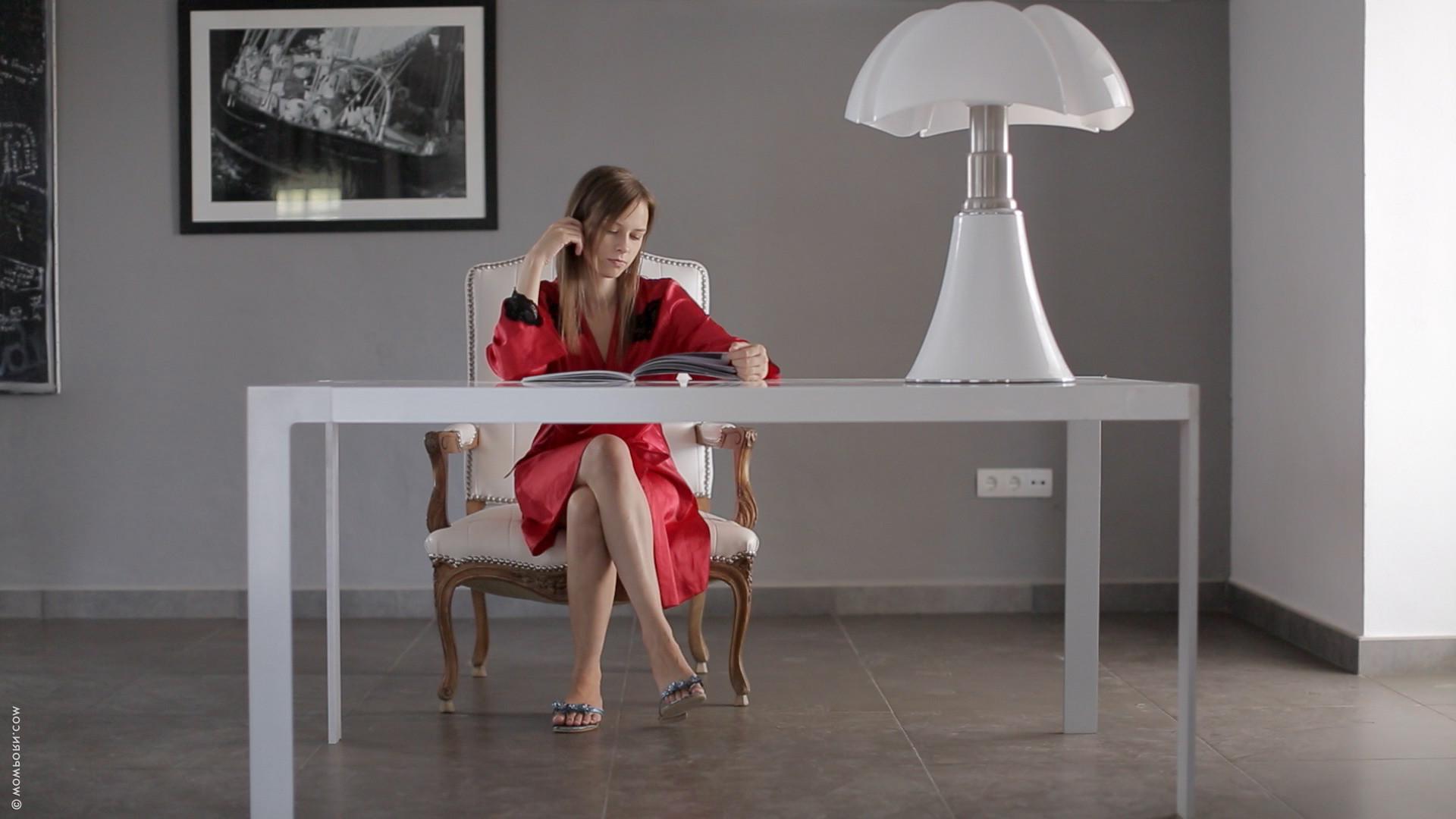 15P Beata Undine punishing her teen secretary
