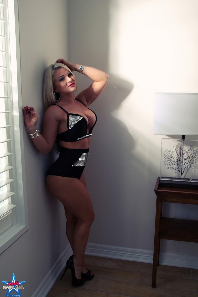 16P Blonde with a huge ass