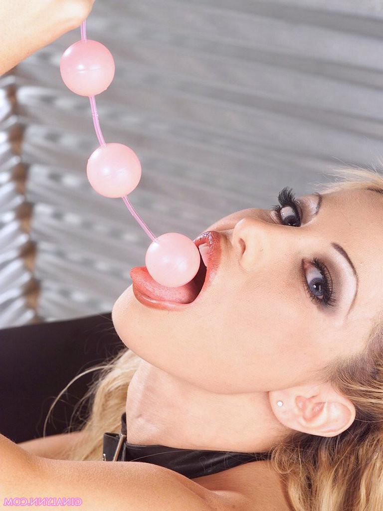 15P Gina Lynn Sucking Cock While Inserting Anal Beads