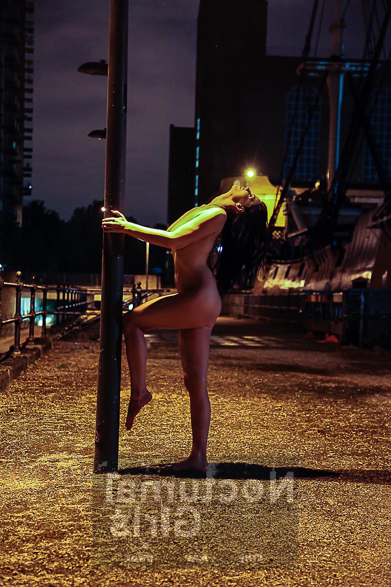8P Tasha Holz posing nude in the night time