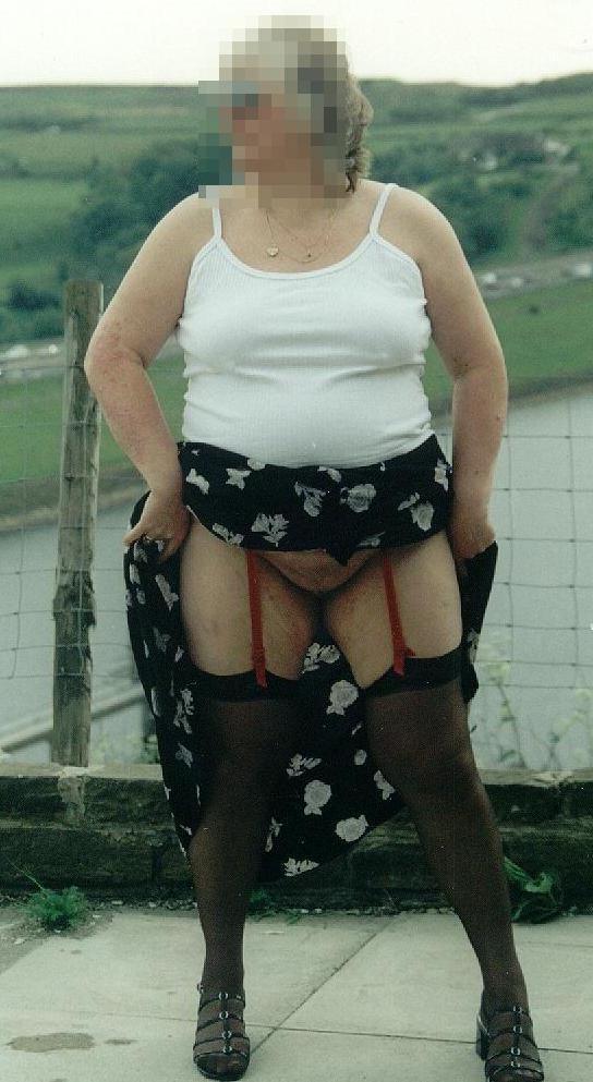 16P chubby and plumper granny gallery