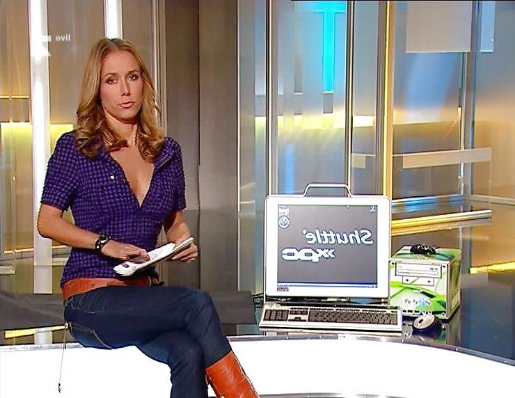 22P Annemarie Warnkross - Another Hot German TV Slut