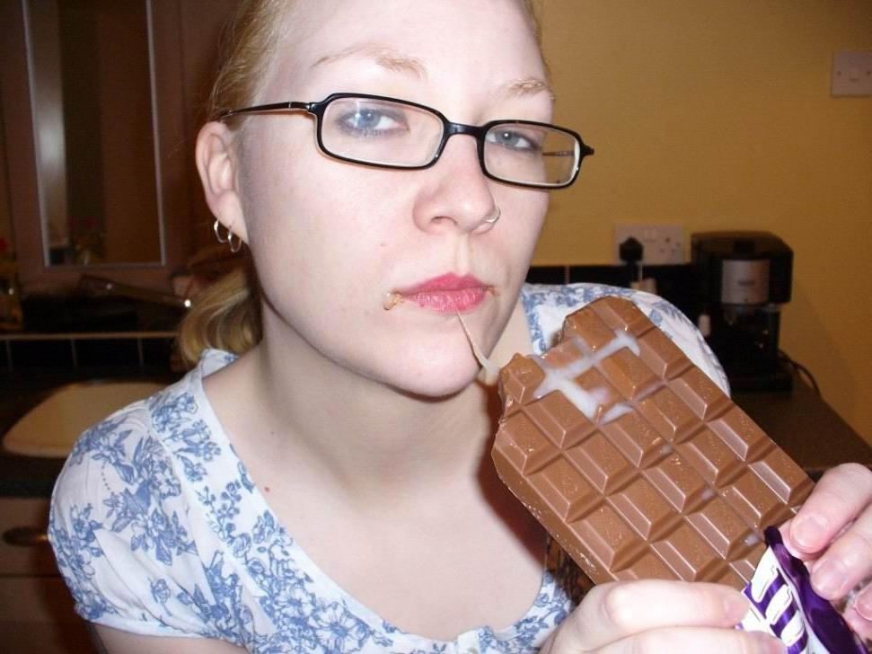 20P kinky amateur girls eating their food with cum