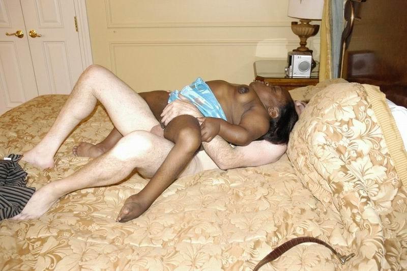 16P hot black midget with big clit having sex