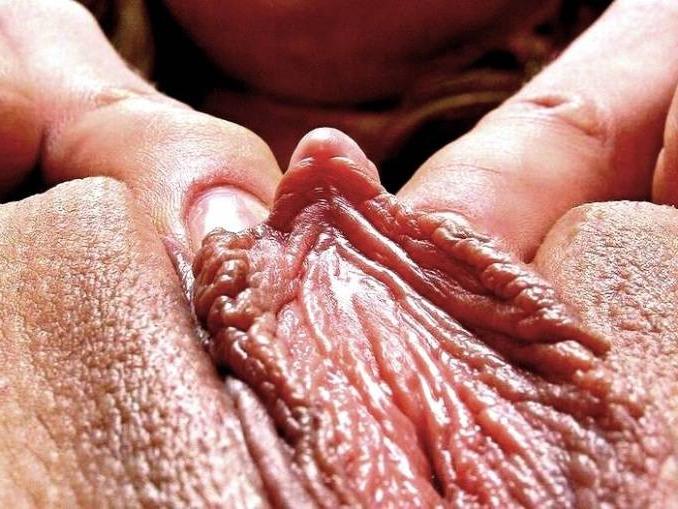 17P Real huge clit