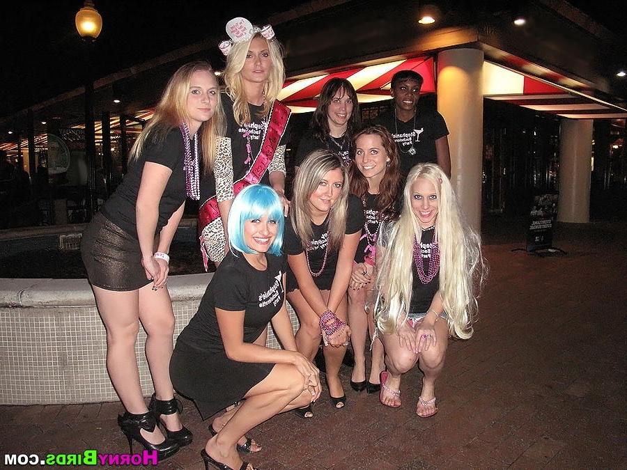 15P Big cock blowjobs at drunk CFNM bachelorette party