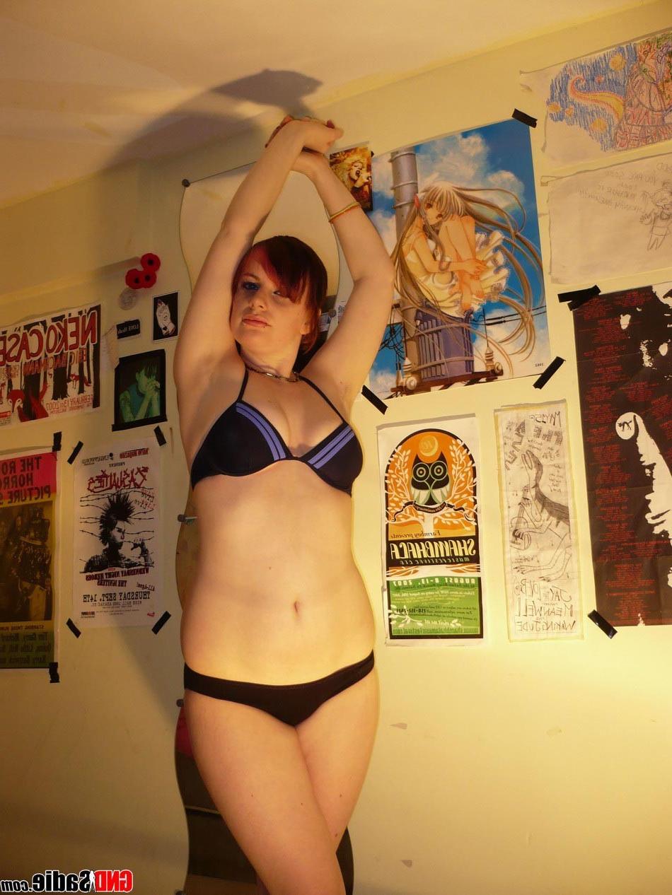 4P Alt punk girl Sadie strip tease