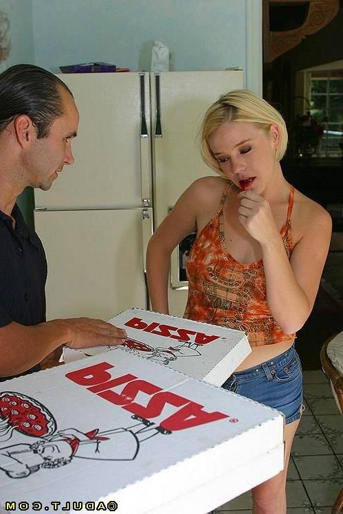 16P Blonde slut orders pizza and gets extra sausage