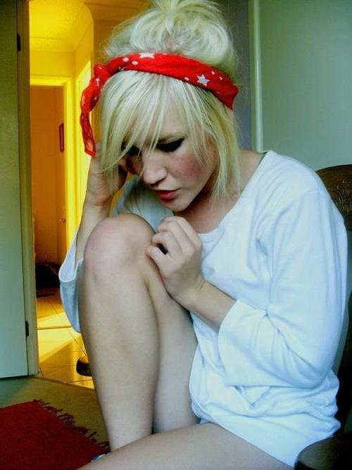 12P Slutty emo teen exposed online