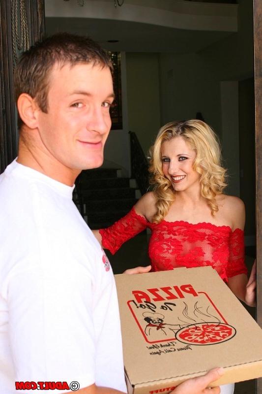 16P hungry chick eating cock through a pizza