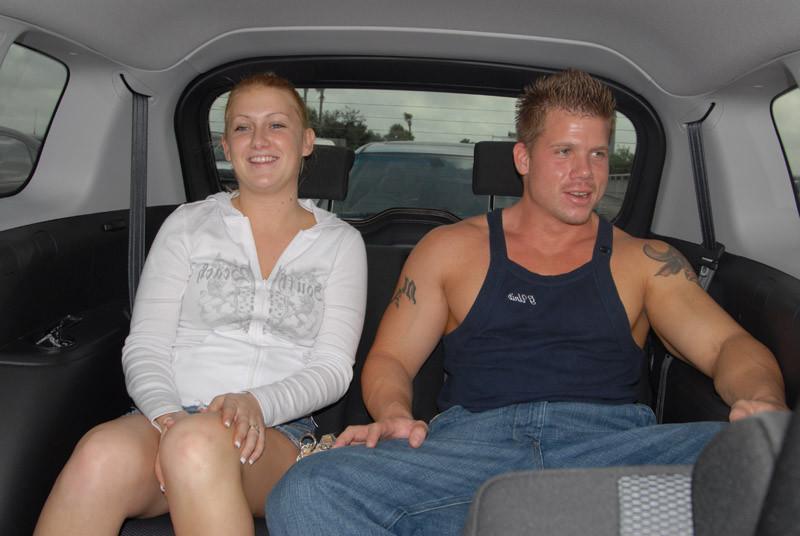 16P Cute blonde amateur babe backseat hardcore sex