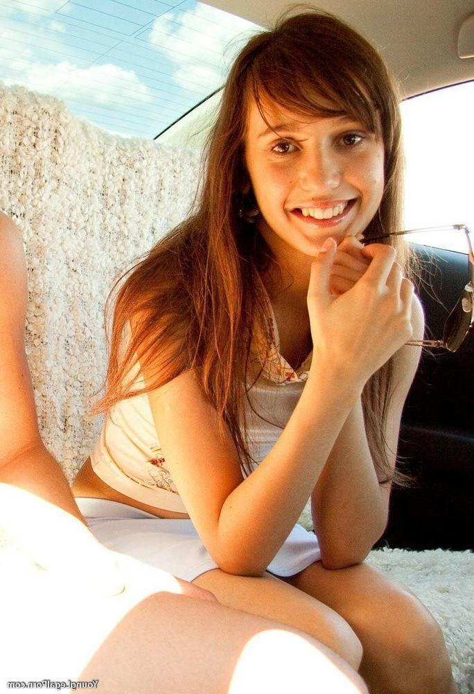 15P Beautiful horny teenie getting banged on the backseat