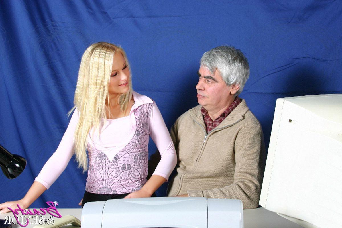 14P Sweet blonde babe seduces a grey and horny old man