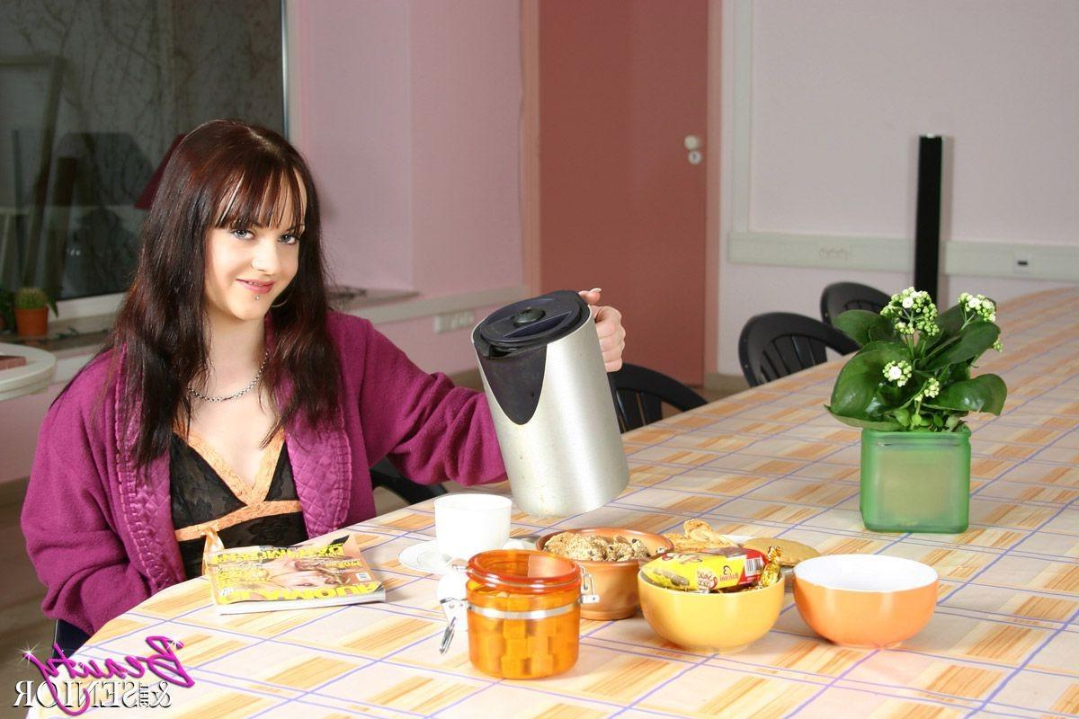 13P Sweet beauty seduces a senior during her breakfast
