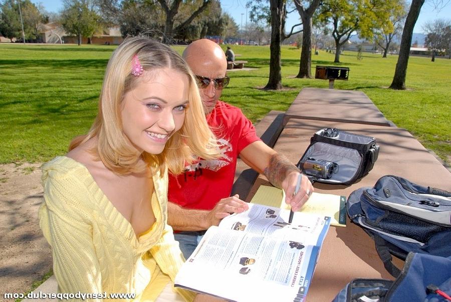 9P College teen sets aside her books to fuck hot stranger