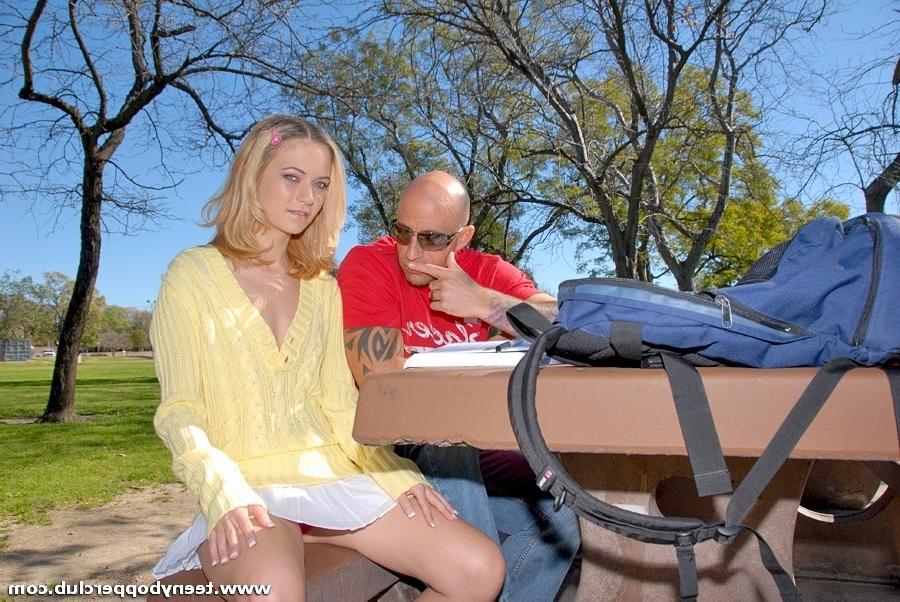 9P College teen sets aside her books to fuck hot stranger