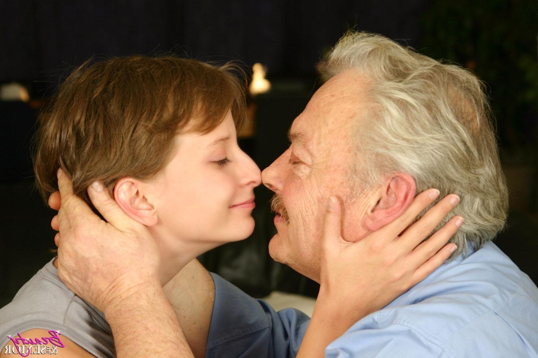 14P Teenie tasting the cumload from a grey old male