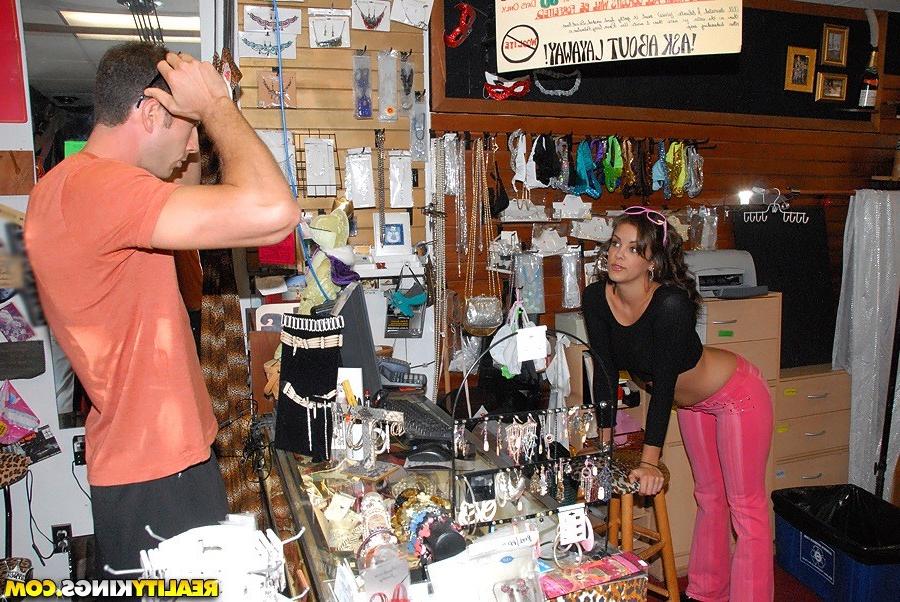 12P Beautiful hot ass latina gets banged hard in her clothing shop backroom after fl