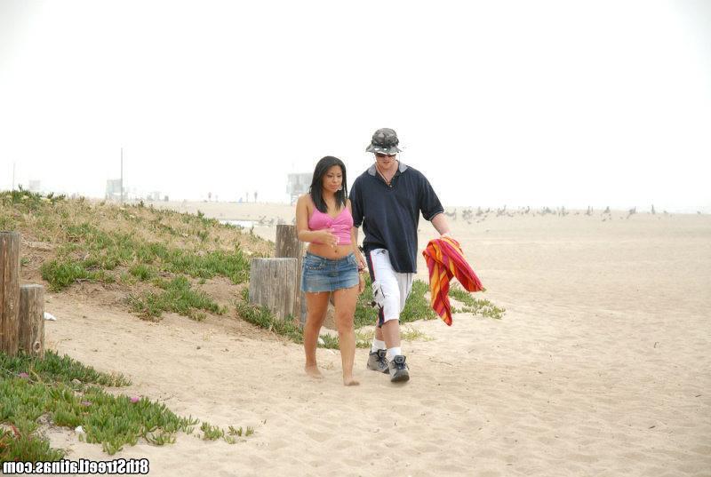12P 12 pics and 1 movie of Cassandra from 8th Street Latinas