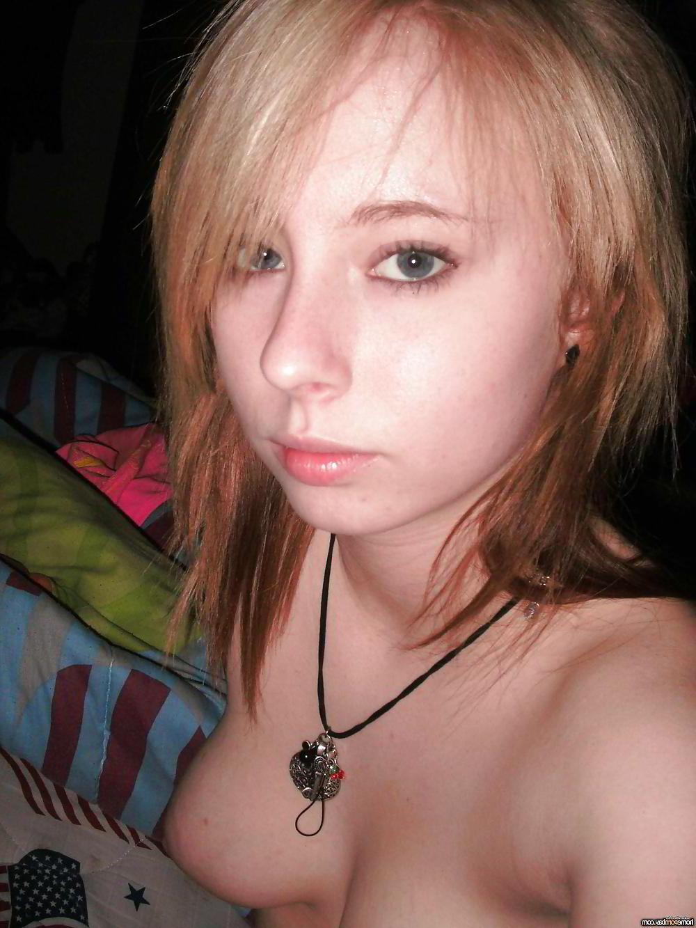 25P Pink Emo Girl