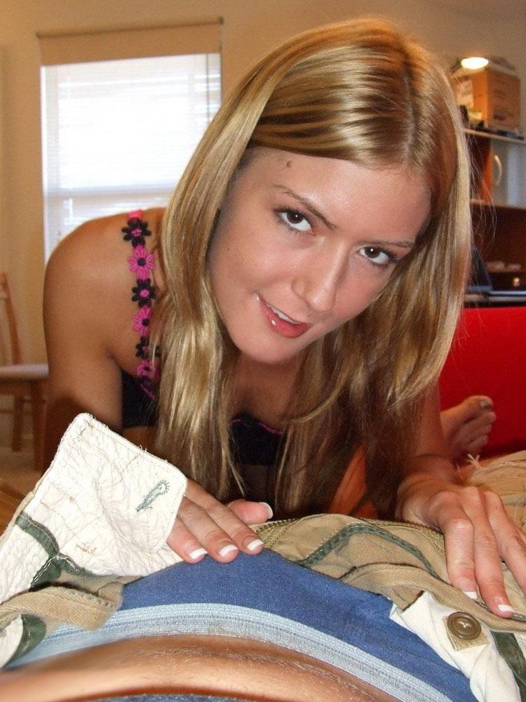 15P Cock sucking and swallowing amateur teen GF hates taste of cum