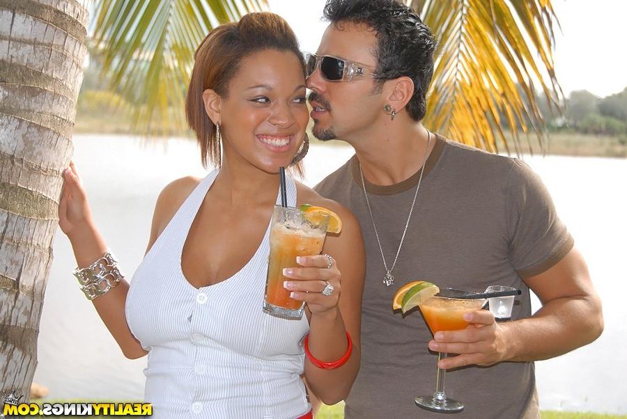 12P 12 pics and 1 movie of Natasha from 8th Street Latinas