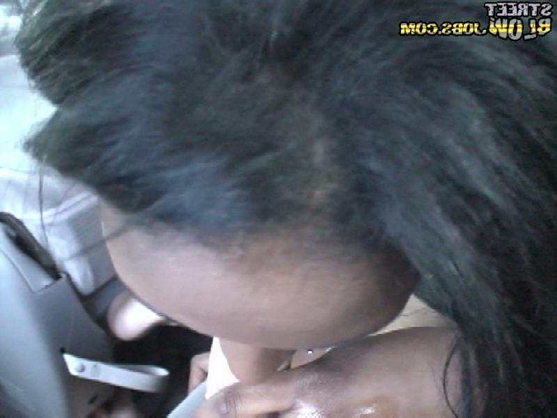 15P This hot ebony babe gets creamed on in the backseat of a car and is filmed on sp