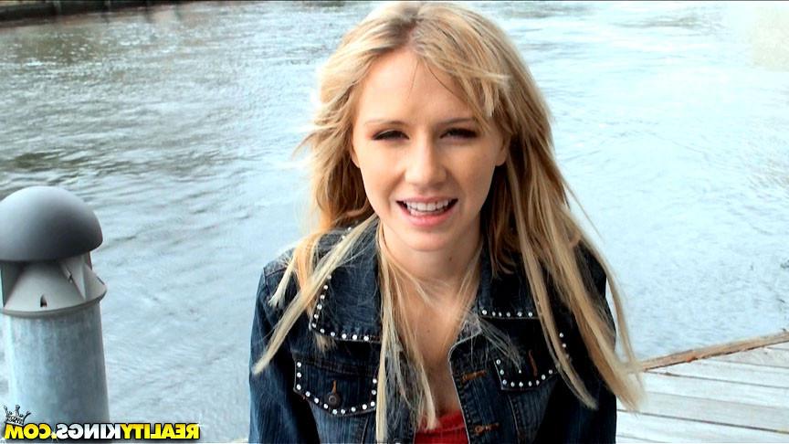 16P Super hot horny little teen materbates at the marina then takes it deep in her t