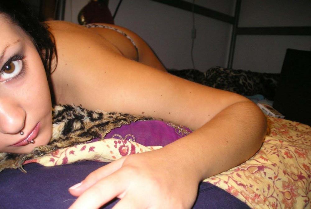 16P Pierced Teen Girlfriend 