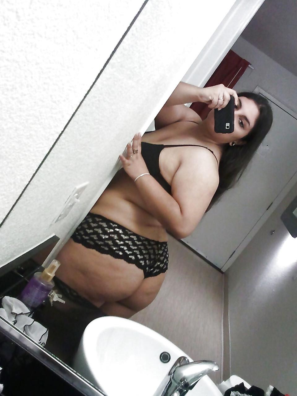 25P Runs Plump Teens 04 (Panty Edition) 
