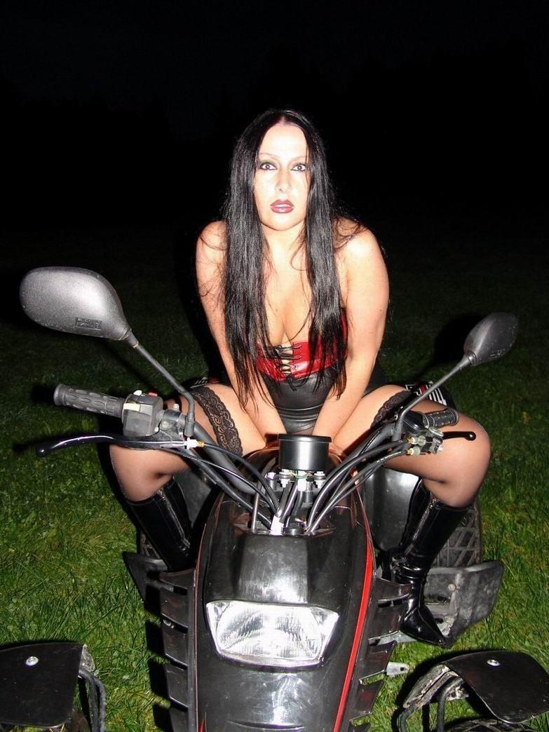 12P German fetish slut Schokomaus in stockings and boots