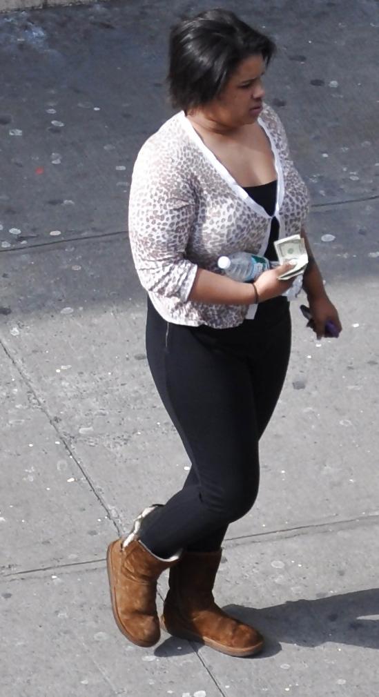 8P New York Thick Girls with Big Boobs in Tight Clothes