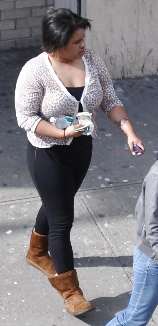 8P New York Thick Girls with Big Boobs in Tight Clothes