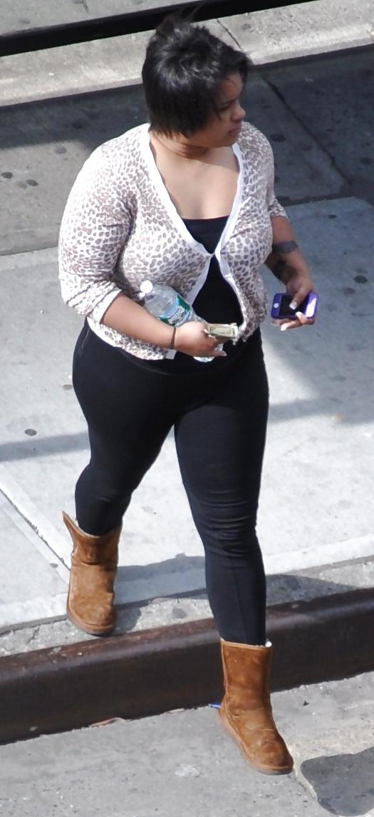 8P New York Thick Girls with Big Boobs in Tight Clothes