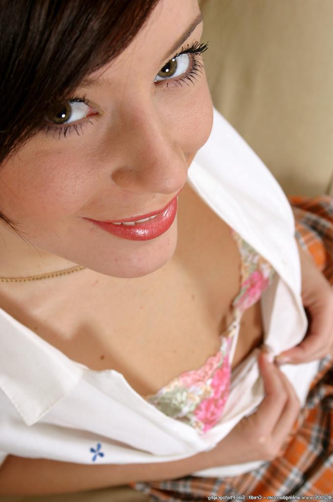15P Pretty brunette babe spreading pink shaved pussy