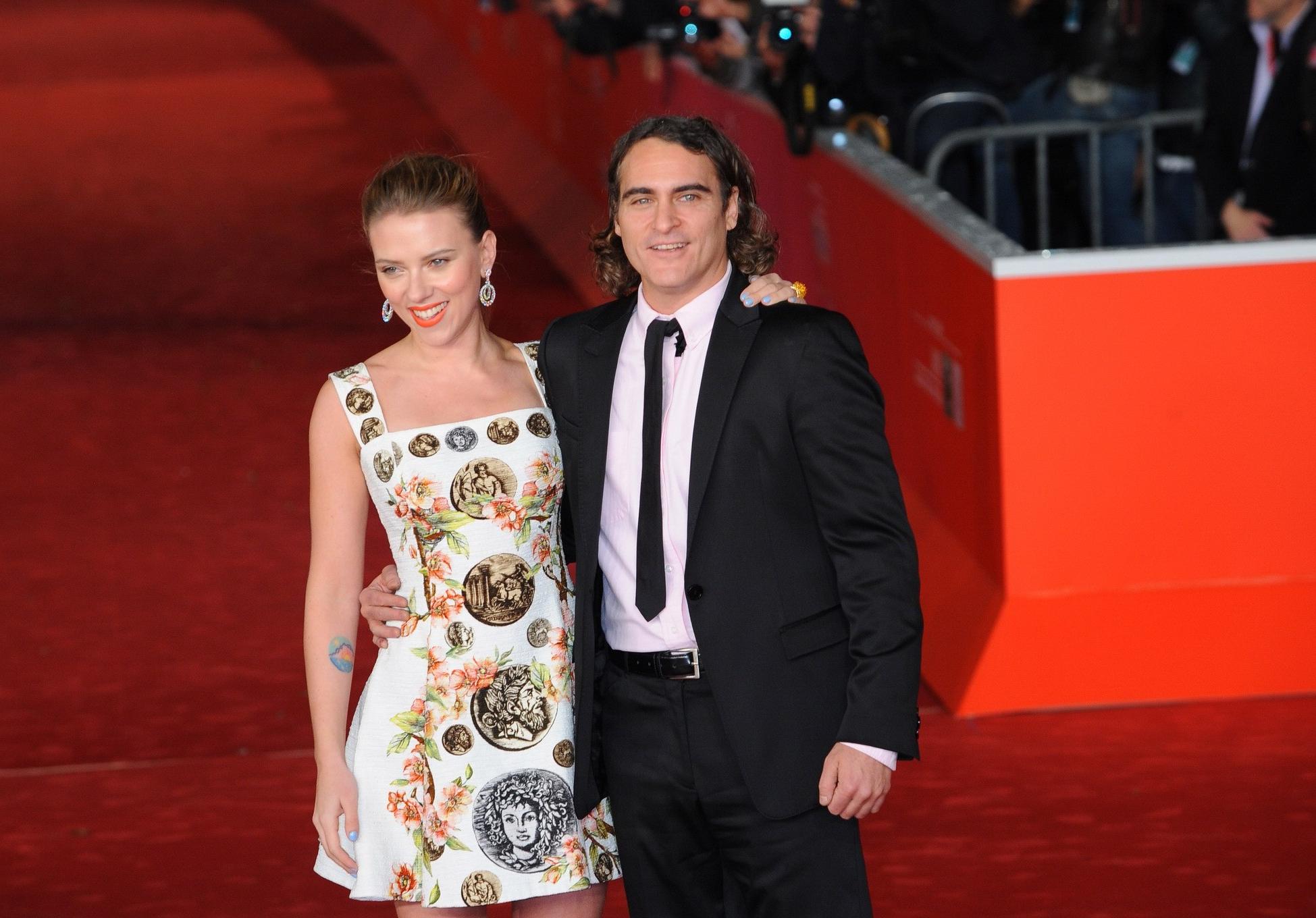 16P Scarlett Johansson busty and leggy wearing floral mini dress at Her premiere in 