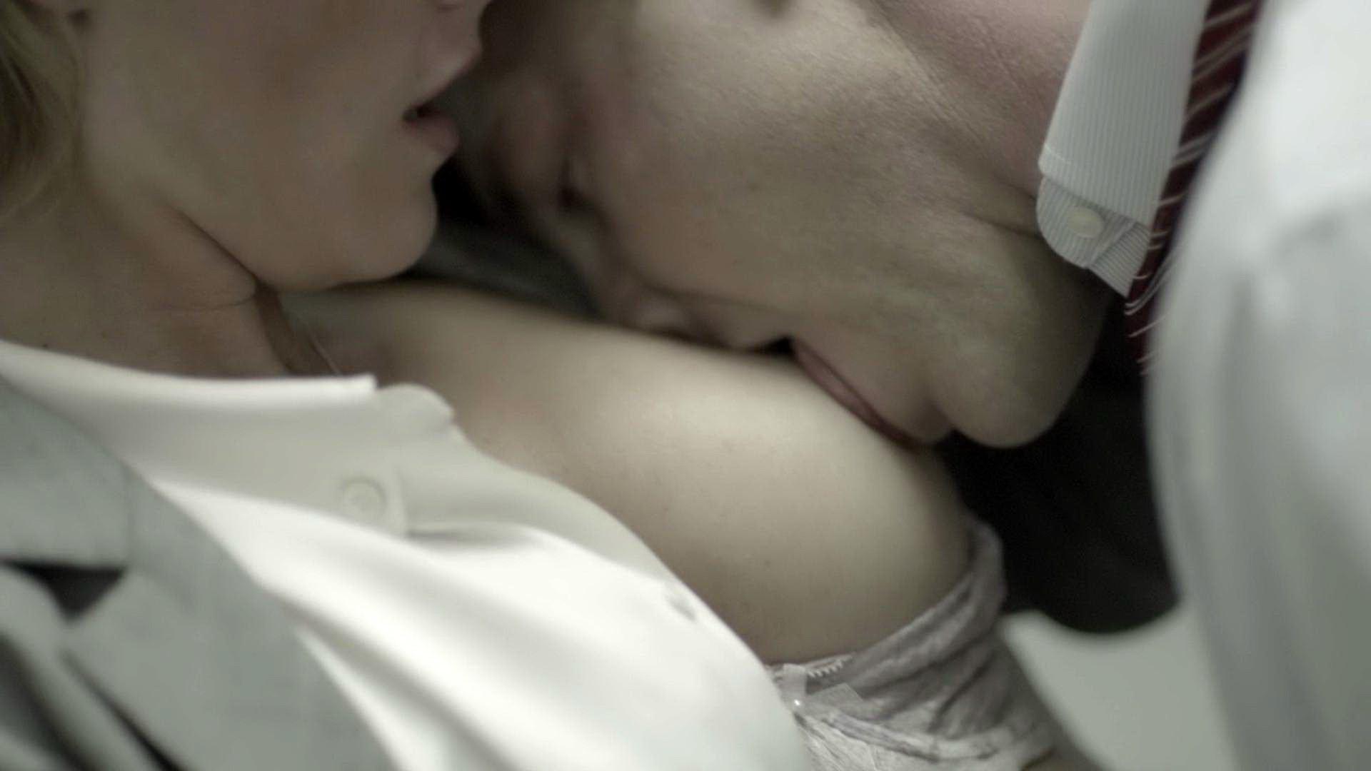 16P Kathleen Robertson fucked hard  getting her boobs eaten in the 'Boss' HD caps