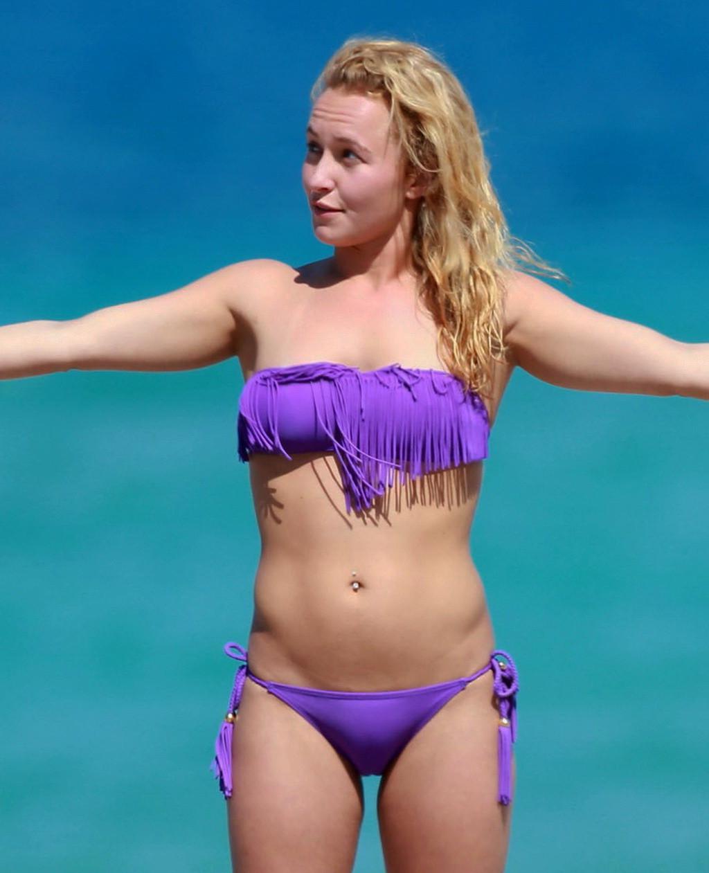 16P Hayden Panettiere booty wearing violet tube bikini at a beach in Miami