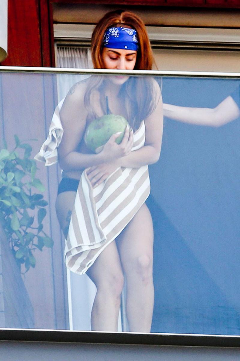 15P Lady Gaga in hot bikini on a hotel balcony