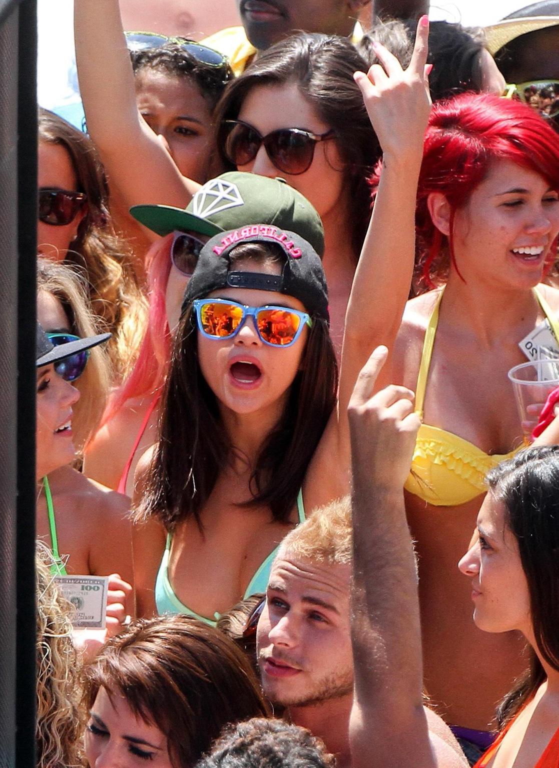 16P Selena Gomez partying in sky blue bikini on 'Spring Breakers' set