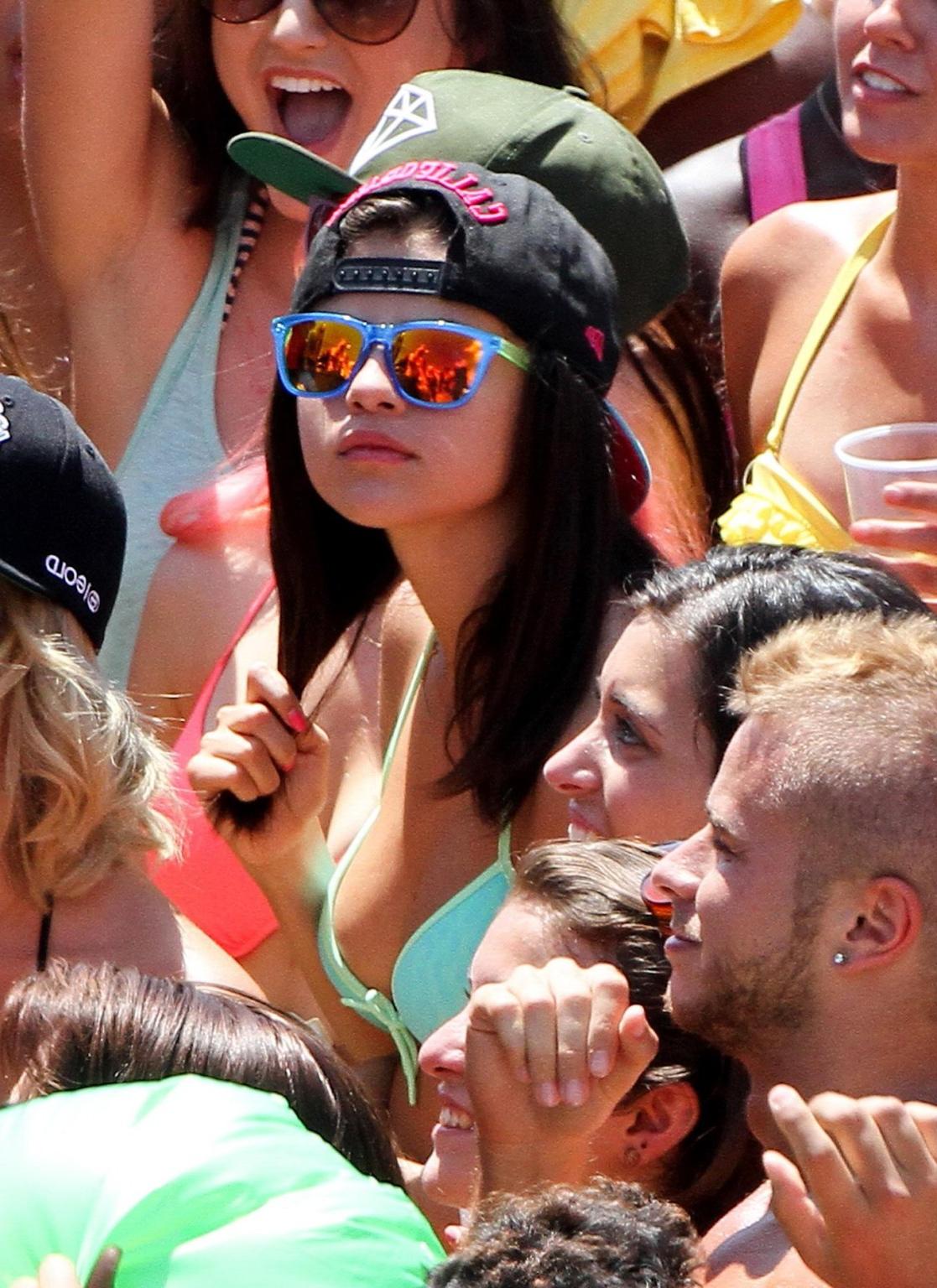 16P Selena Gomez partying in sky blue bikini on 'Spring Breakers' set
