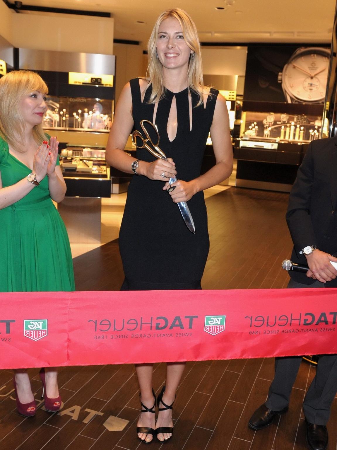 16P Maria Sharapova braless wearing a sexy black dress at TAG Heuer Aventura store o